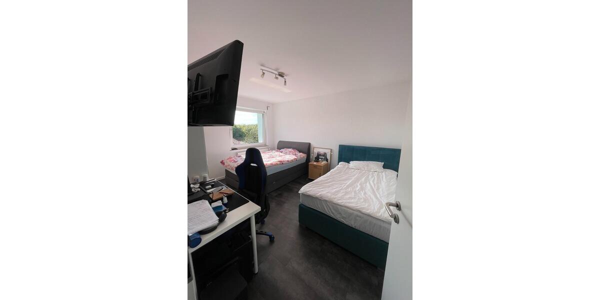 Dachgeschoßwohnung Remscheid Reinshagen - 3 Zimmer, 71 m&sup2;, 140.000&euro; | Angebot:27469567