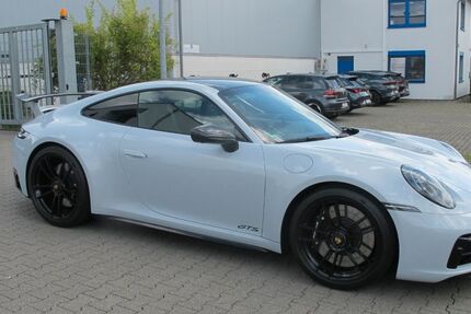 Porsche 992 13.500 km 160.650 &euro; Lohmar 53797