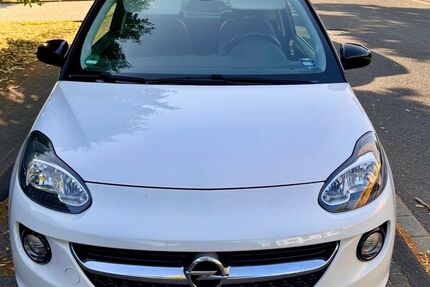 Opel Adam 86.000 km 10.800 &euro; Köln 51145
