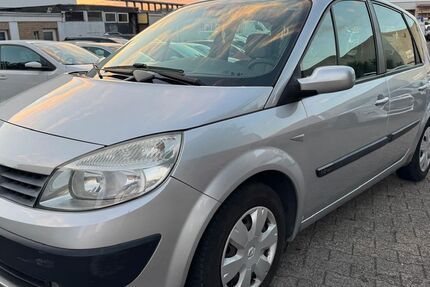 Renault Scenic 220.000 km 1.699 &euro; Bonn 53227
