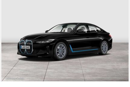 BMW i4 44.192 km 36.890 &euro; Hilden 40721