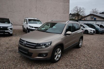 VW Tiguan 131.955 km 9.990 &euro; Solingen 42653