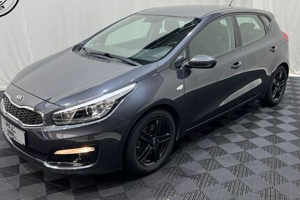 Kia ceed / Ceed 45.500 km 9.790 &euro; Solingen 42659