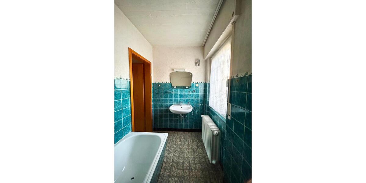 Reihenhaus Köln Kalk - 5 Zimmer, 122 m&sup2;, 315.000&euro; | Angebot:27428653