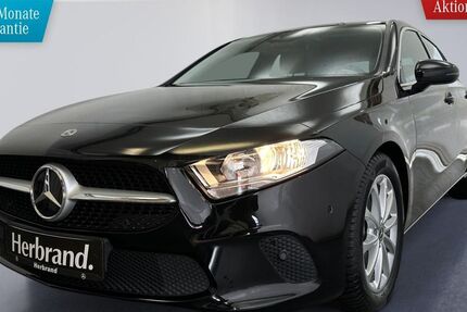 Mercedes-Benz A 180 105.494 km 16.350 &euro; Dormagen 41540