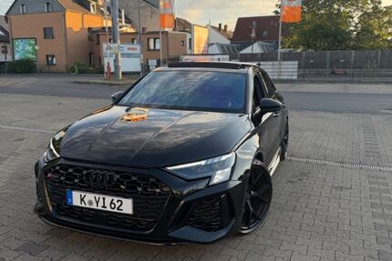 Audi RS3 10.300 km 51.500 &euro; Köln holweide 51067