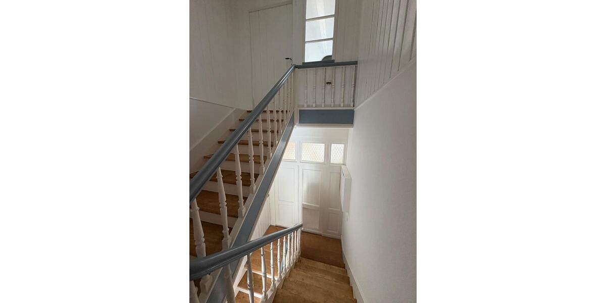 Einfamilienhaus Wiehl - 9 Zimmer, 295 m&sup2;, 1.295.000&euro; | Angebot:27244443