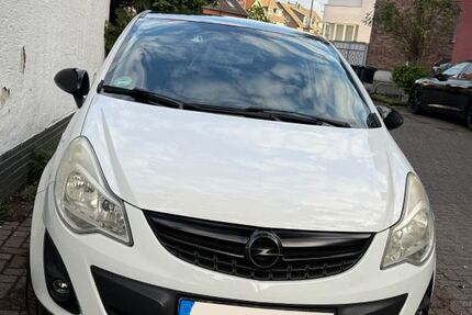 Opel Corsa 147.908 km 3.790 &euro; Köln 50735