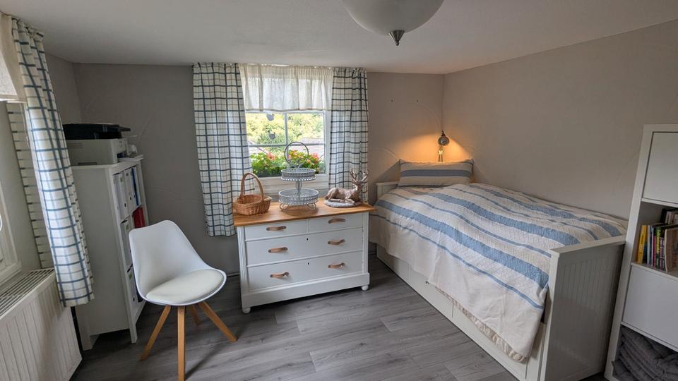 Erdgeschoßwohnung Remscheid Lüttringhausen - 3 Zimmer, 90 m&sup2;, 235.000&euro; | Angebot:27456276