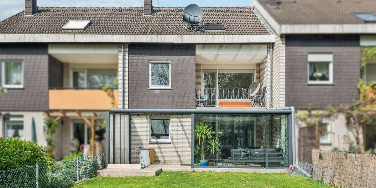 Einfamilienhaus Dormagen Hackenbroich - 6 Zimmer, 107 m&sup2;, 470.000&euro; | Angebot:26823856
