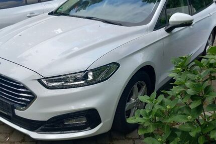 Ford Mondeo 195.800 km 8.990 &euro; Leichlingen 42799