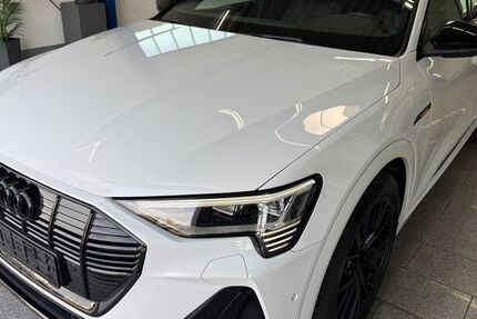 Audi e-tron 87.785 km 27.290 &euro; Köln 50829