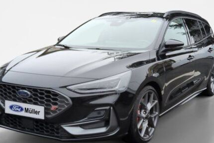 Ford Focus 17.500 km 34.950 &euro; Bergisch Gladbach 51427