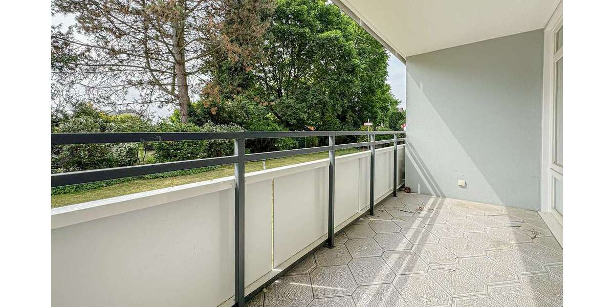 Etagenwohnung Langenfeld - 5 Zimmer, 109 m&sup2;, 229.000&euro; | Angebot:27445674