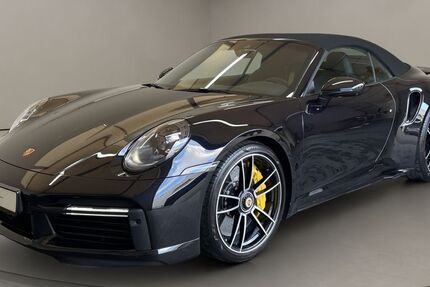 Porsche 992 8.997 km 232.800 &euro; Köln 50823