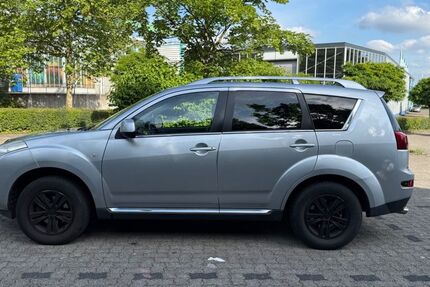 Peugeot 4007 223.900 km 3.500 &euro; Bergisch Gladbach 51465