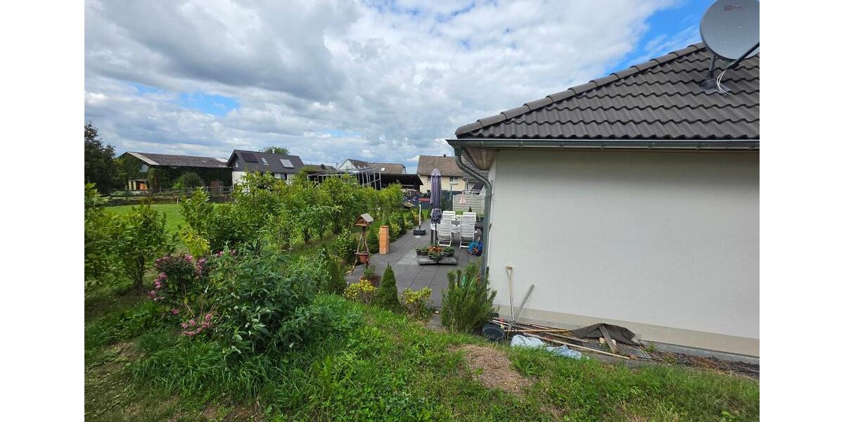 Bungalow Hennef (Sieg) - 3 Zimmer, 106 m&sup2;, 465.000&euro; | Angebot:27486195
