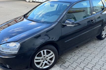 VW Golf 163.000 km 2.600 &euro; Bonn 53125