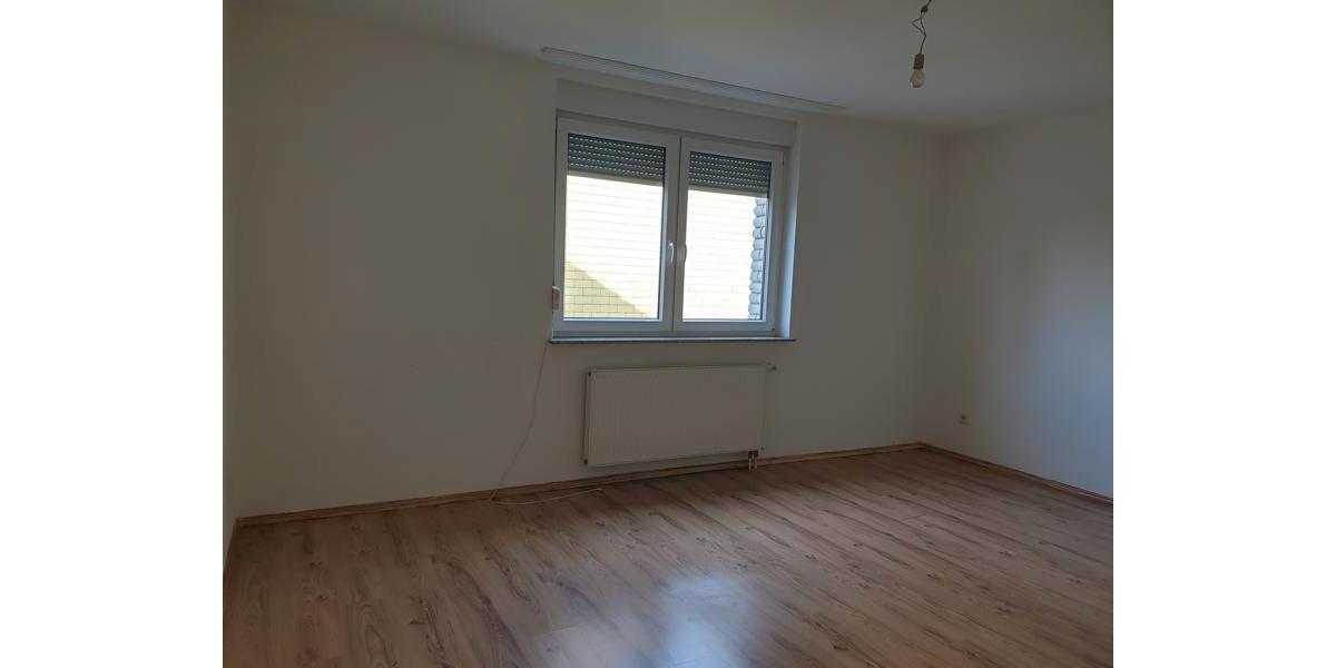 Etagenwohnung Langenfeld (Rheinland) - 3 Zimmer, 95 m&sup2;, 339.000&euro; | Angebot:27440006