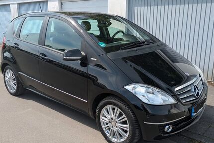 Mercedes-Benz A 180 94.137 km 6.500 &euro; Hilden 40723