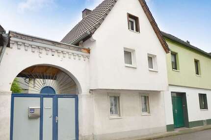 Haus Köln / Zündorf Zündorf - 5 Zimmer, 110 m&sup2;, 210.000&euro; | Angebot:26981172