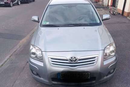 Toyota Avensis 140.732 km 4.500 &euro; Siegburg, Stadt 53721