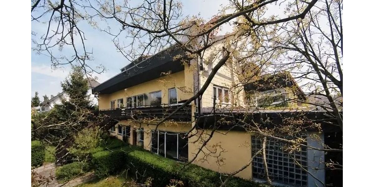 Mehrgenerationenhaus mit beeindruckender Architektur und unbegrenzten Möglichkeiten - Einfamilienhaus Much Eckhausen | Angebot:27330572