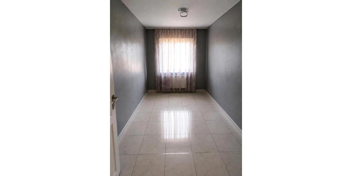 Etagenwohnung Köln Porz - 3 Zimmer, 72 m&sup2;, 220.000&euro; | Angebot:27297518