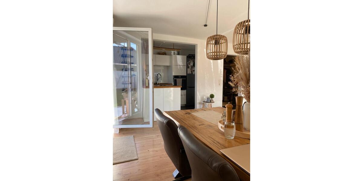 Etagenwohnung Hennef (Sieg) - 3 Zimmer, 76 m&sup2;, 330.000&euro; | Angebot:27425679