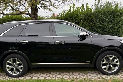 Kia Sorento 176.000 km 15.900 &euro; Hückeswagen 42499