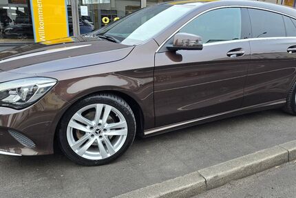 Mercedes-Benz CLA Shooting Brake 93.512 km 16.450 &euro; Brühl 50321