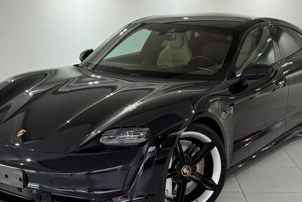 Porsche Taycan 100.000 km 57.900 &euro; Hennef 53773