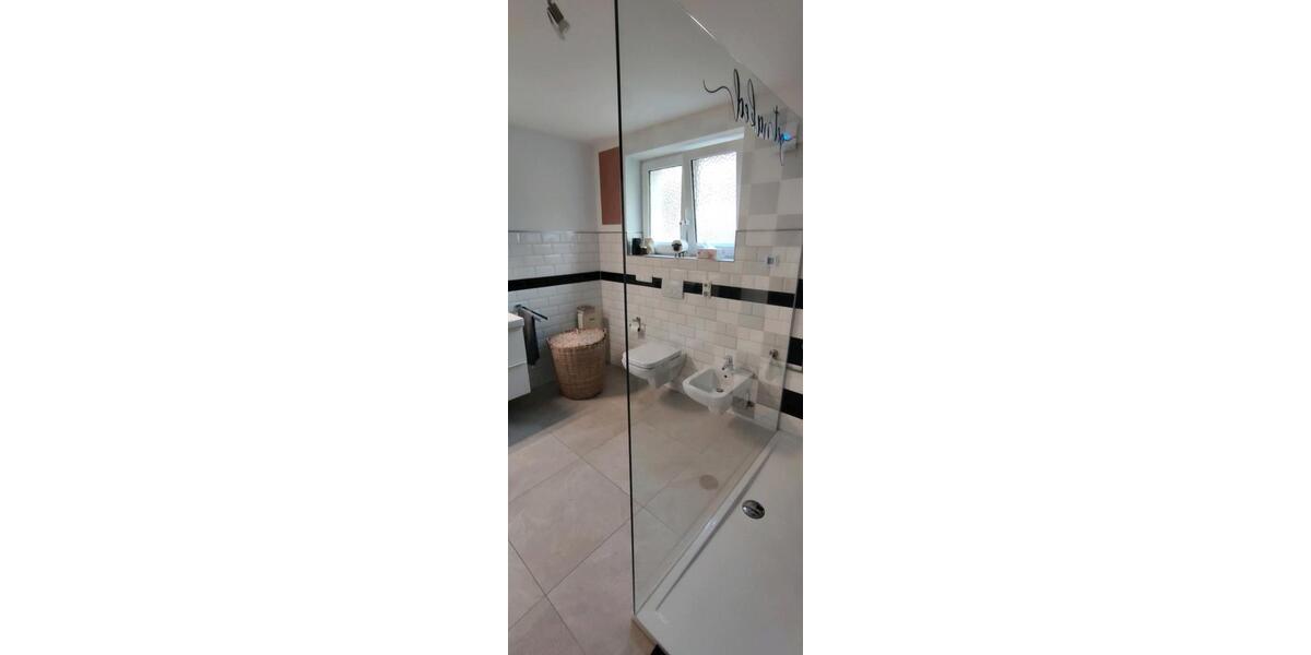 Einfamilienhaus Langenfeld (Rheinland) - 4.5 Zimmer, 116 m&sup2;, 949.000&euro; | Angebot:27486194