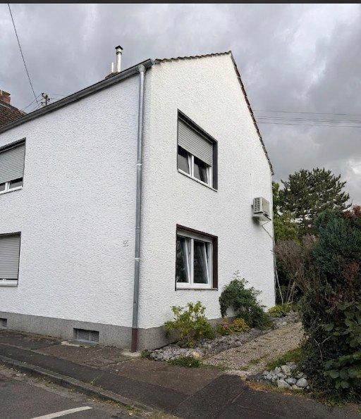 Etagenwohnung Bornheim - 2 Zimmer, 50 m&sup2;, 130.000&euro; | Angebot:27225245