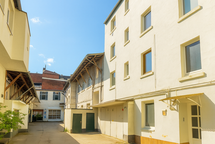 Haus Düsseldorf Pempelfort - 8 Zimmer, 200 m&sup2;, 720.000&euro; | Angebot:27323562