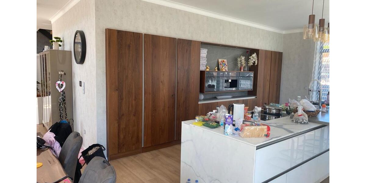 Einfamilienhaus Ruppichteroth - 6 Zimmer, 380 m&sup2;, 550.000&euro; | Angebot:27484955