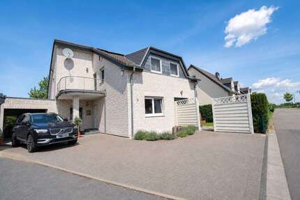 Haus Niederkassel - 8 Zimmer, 202 m&sup2;, 759.000&euro; | Angebot:26806924