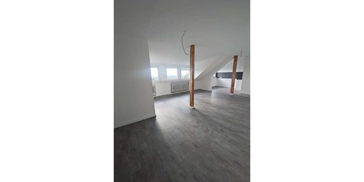 Etagenwohnung Remscheid Reinshagen - 3 Zimmer, 75 m&sup2;, 730&euro; | Angebot:27469317