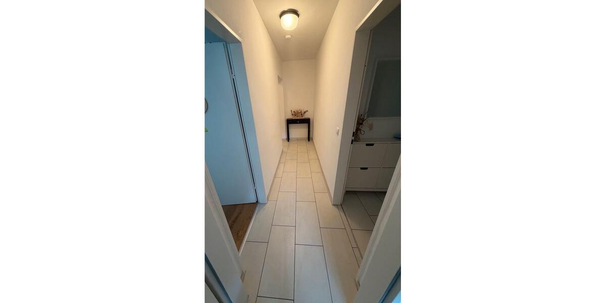Etagenwohnung Sankt Augustin - 4 Zimmer, 107 m&sup2;, 365.000&euro; | Angebot:27098627