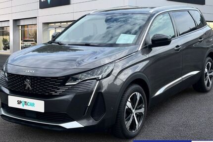 Peugeot 5008 68.437 km 24.680 &euro; Bonn 53121