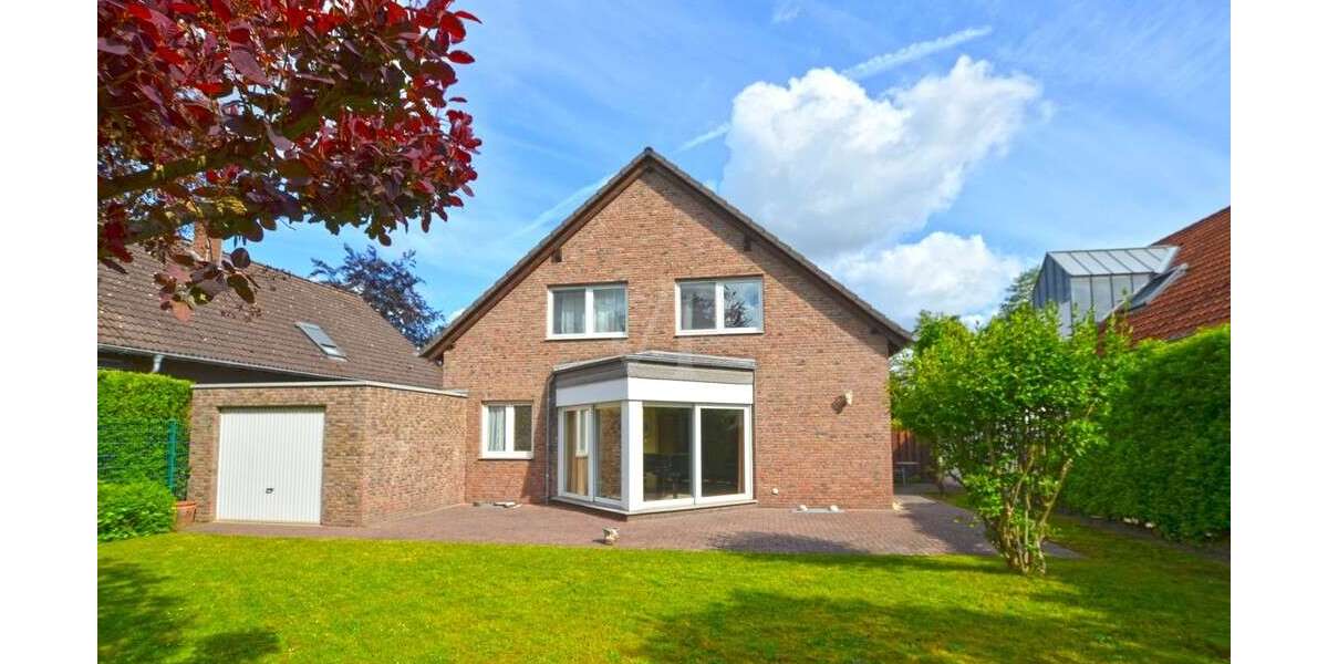 Einfamilienhaus Langenfeld - 5 Zimmer, 151 m&sup2;, 750.000&euro; | Angebot:26964133