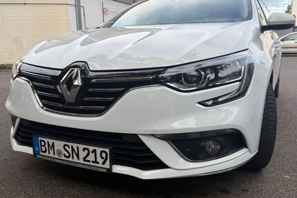 Renault Megane 117.200 km 12.990 &euro; köln 50859