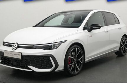 VW Golf 8.995 km 41.480 &euro; Leverkusen 51379