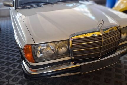 Mercedes-Benz 280 256.029 km 12.995 &euro; Köln 51107