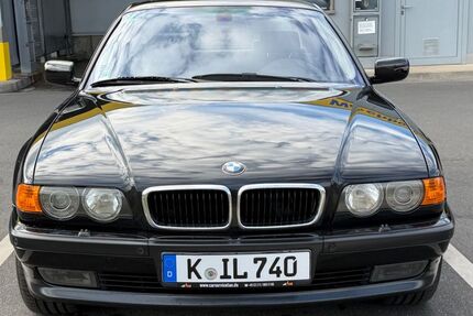 BMW 740 138.000 km 21.499 &euro; Köln 50858