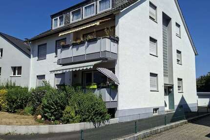 Haus Bergisch Gladbach-Refrath Refrath - 16 Zimmer, 381 m&sup2;, 1.180.000&euro; | Angebot:27076000