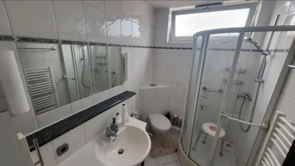 Etagenwohnung Köln Porz - 2.5 Zimmer, 75 m&sup2;, 235.000&euro; | Angebot:27266498