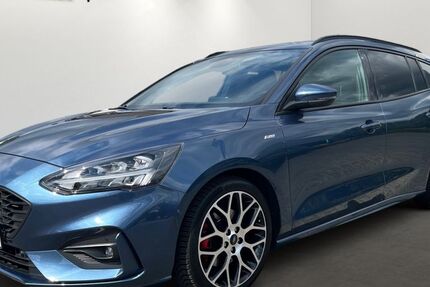 Ford Focus 101.000 km 17.690 &euro; Köln 51107