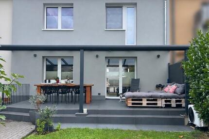 Haus Köln Mülheim - 5 Zimmer, 140 m&sup2;, 659.000&euro; | Angebot:27464574