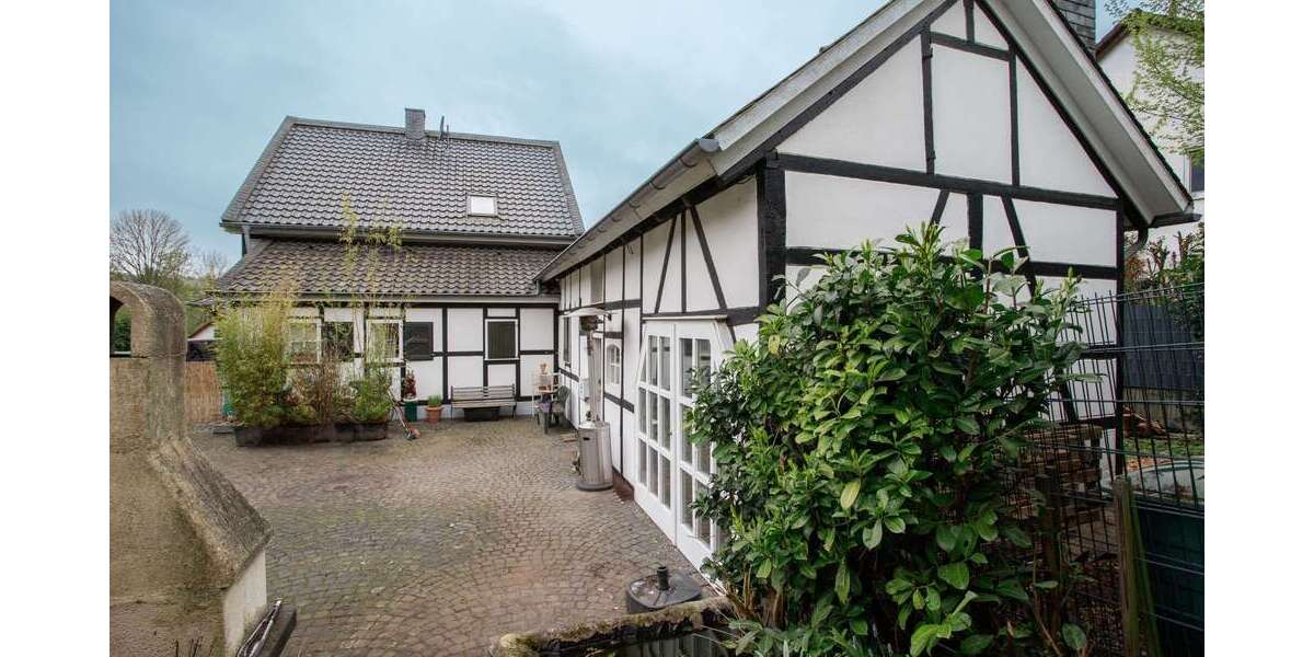 Einfamilienhaus Leichlingen - 6 Zimmer, 182 m&sup2;, 545.000&euro; | Angebot:27314764